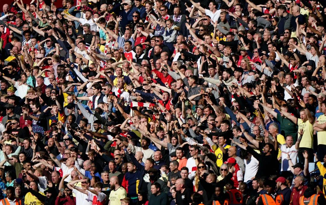 家争得荣誉 家争得荣誉