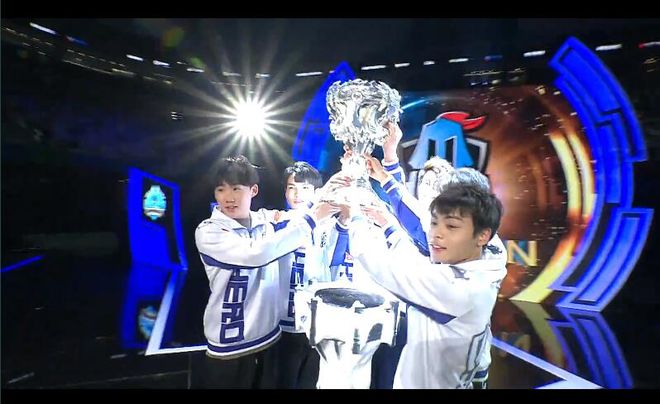 二是让路易 二是让路易