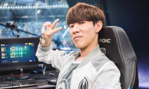 割自我认同 割自我认同